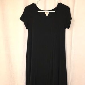 Black t shirt dress